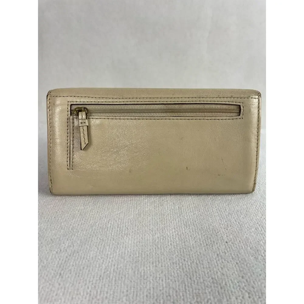 Vintage Coach Soho pleated leather cream trifold wallet Classic Minimal Luxe